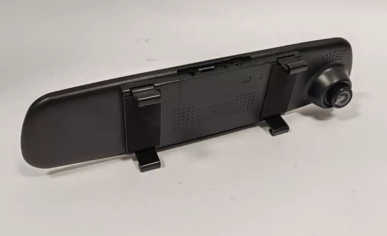WIDEOREJESTRATOR Z LUSTERKIEM CAR DVR KARMAX ZESTAW
