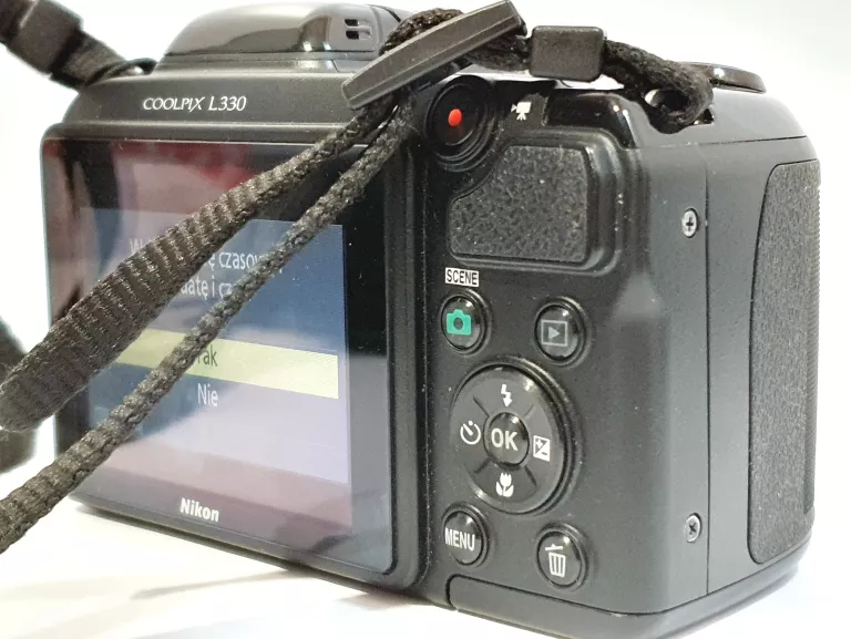 APARAT NIKON COOLPIX L330 20.2 MP/X26/X4