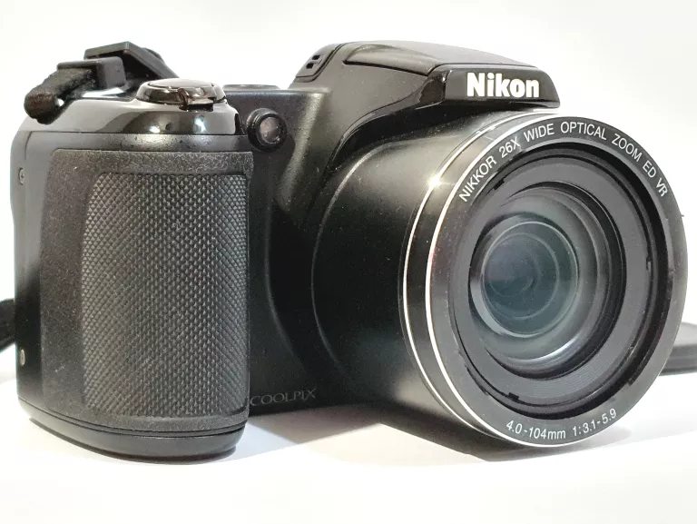 APARAT NIKON COOLPIX L330 20.2 MP/X26/X4