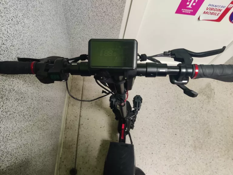 HULAJNOGA ELEKTRYCZNA ISCOOTER IX4