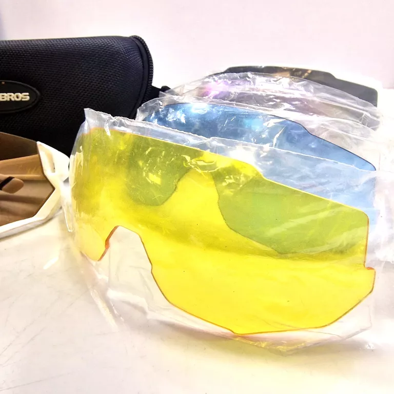 okulary-rowerowe-rockbros-etui-kod-producenta-bikepoing-g61-rockbros-10037