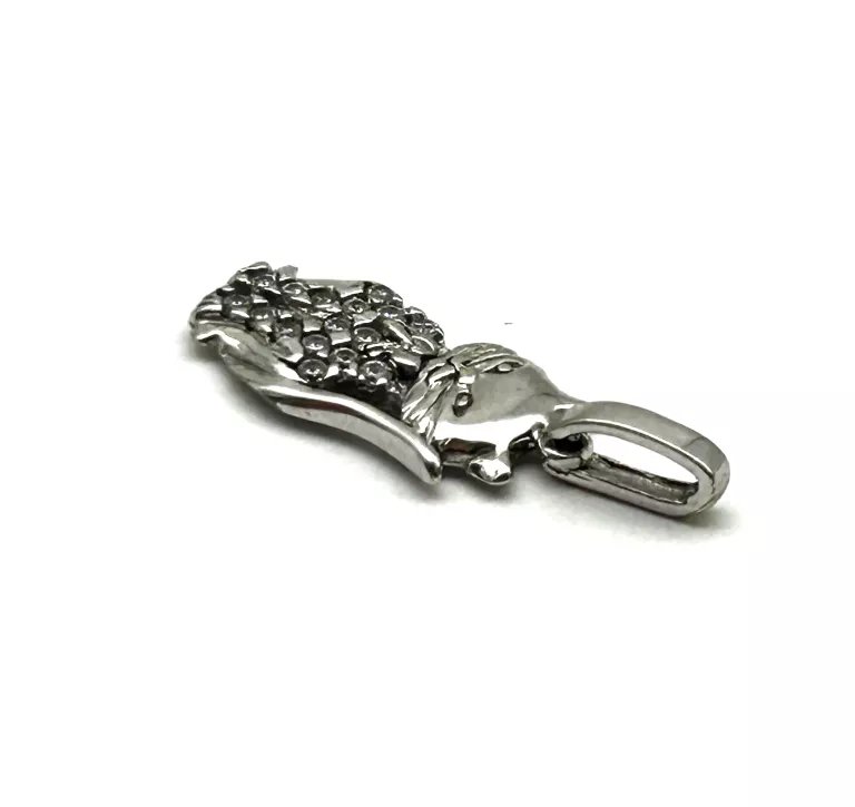 zawieszka-biale-zloto-750-153g-material-15835-1