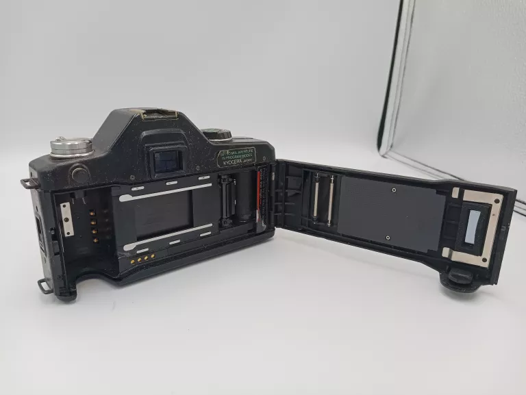 APARAT RETRO YASHICA 107 MULTI PROGRAM