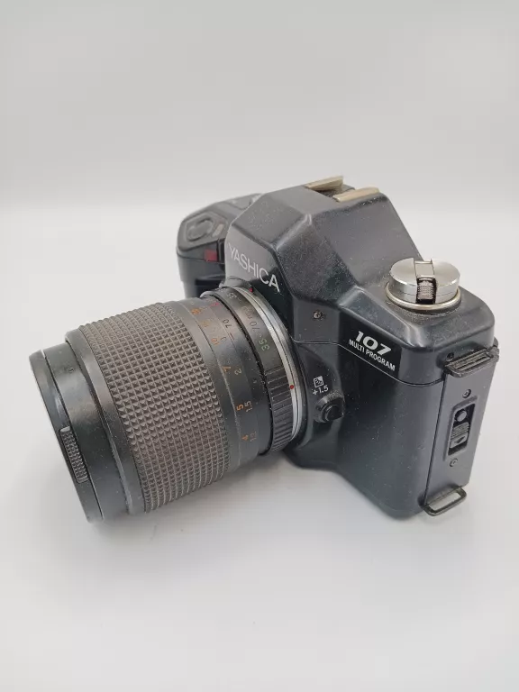 APARAT RETRO YASHICA 107 MULTI PROGRAM