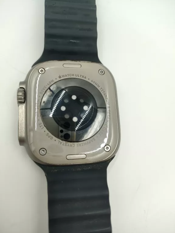 applewatch-ultra-49-mm-titanium-opis-kolor-249512-1647422