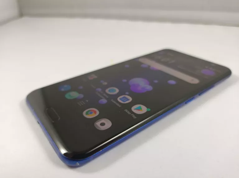 HTC U11 4/64GB