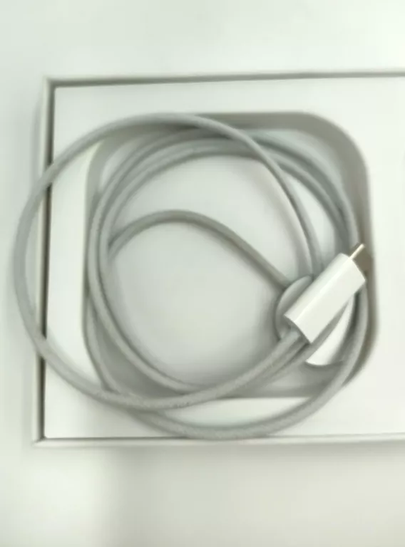 applewatch-ultra-49-mm-titanium-opis-ean-gtin-0195949582394