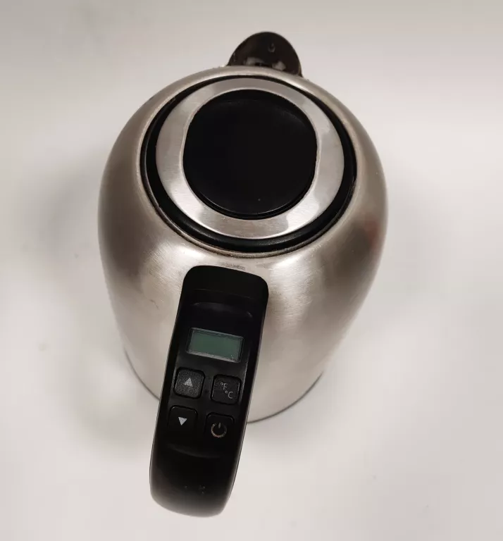 CZAJNIK ELEKTRYCZNY RUSSELL HOBBS 21040-70 2400W