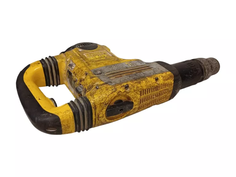 mlotowiertarka-dewalt-d25701-typ-uchwytu-128474-2