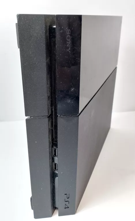 KONSOLA SONY PLAYSTATION 4 500 GB CUH-116A