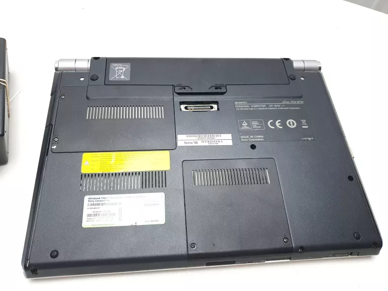 LAPTOP SONY VAIO PCG-5P1M ZASILACZ 320 GB HDD/4 GB INTEL CORE 2 DUO