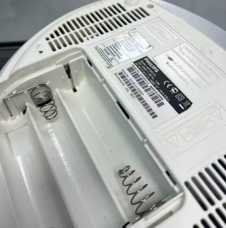 RADIOODTWARZACZ PHILIPS AZ 1027/12