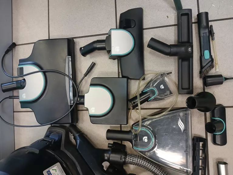 ODKURZACZ PIORĄCY WODNY ROBOCLEAN SPLUS 114L AURA ZESTAW AKCESORIÓW