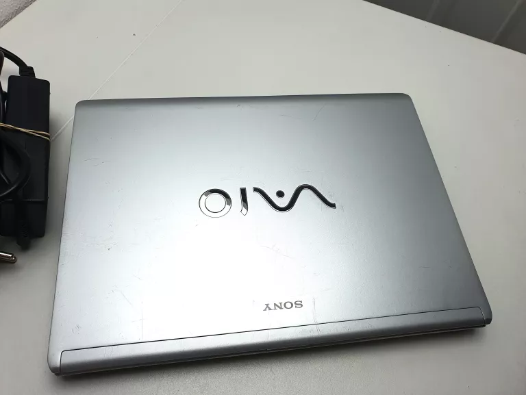 LAPTOP SONY VAIO PCG-5P1M ZASILACZ 320 GB HDD/4 GB INTEL CORE 2 DUO