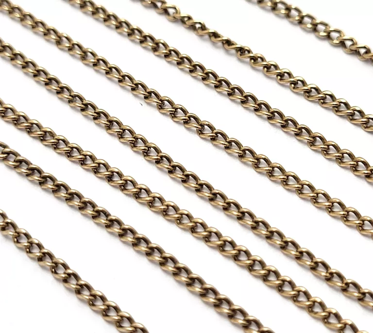 ŁAŃCUSZEK ZŁOTY (585) 3,62G 57CM