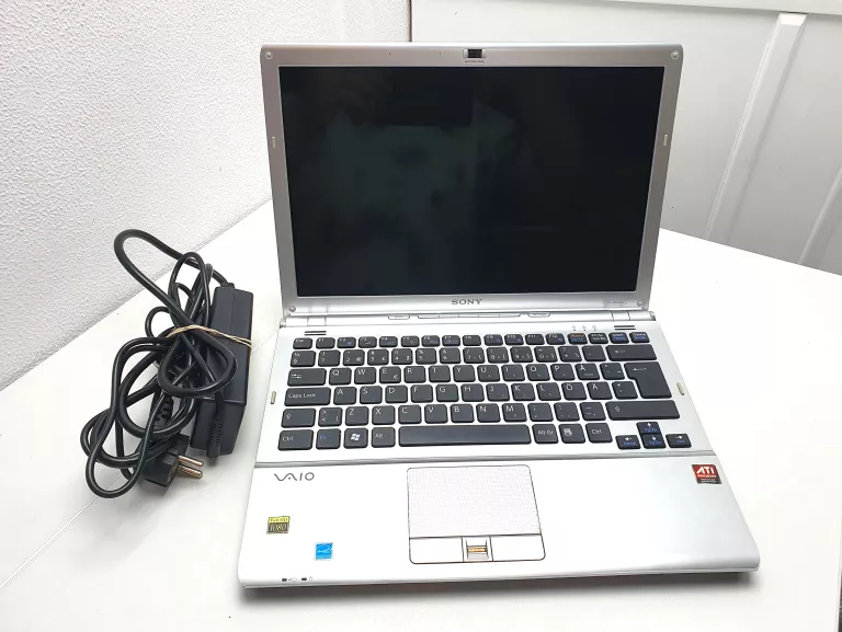 LAPTOP SONY VAIO PCG-5P1M ZASILACZ 320 GB HDD/4 GB INTEL CORE 2 DUO