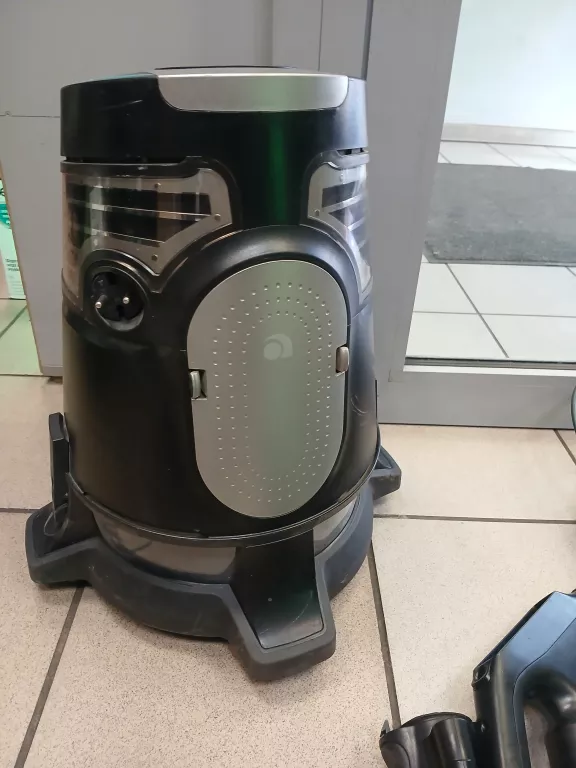 ODKURZACZ PIORĄCY WODNY ROBOCLEAN SPLUS 114L AURA ZESTAW AKCESORIÓW