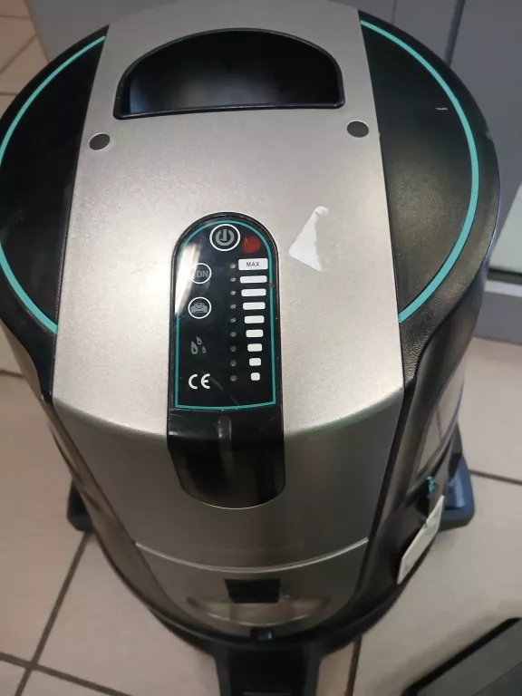 ODKURZACZ PIORĄCY WODNY ROBOCLEAN SPLUS 114L AURA ZESTAW AKCESORIÓW