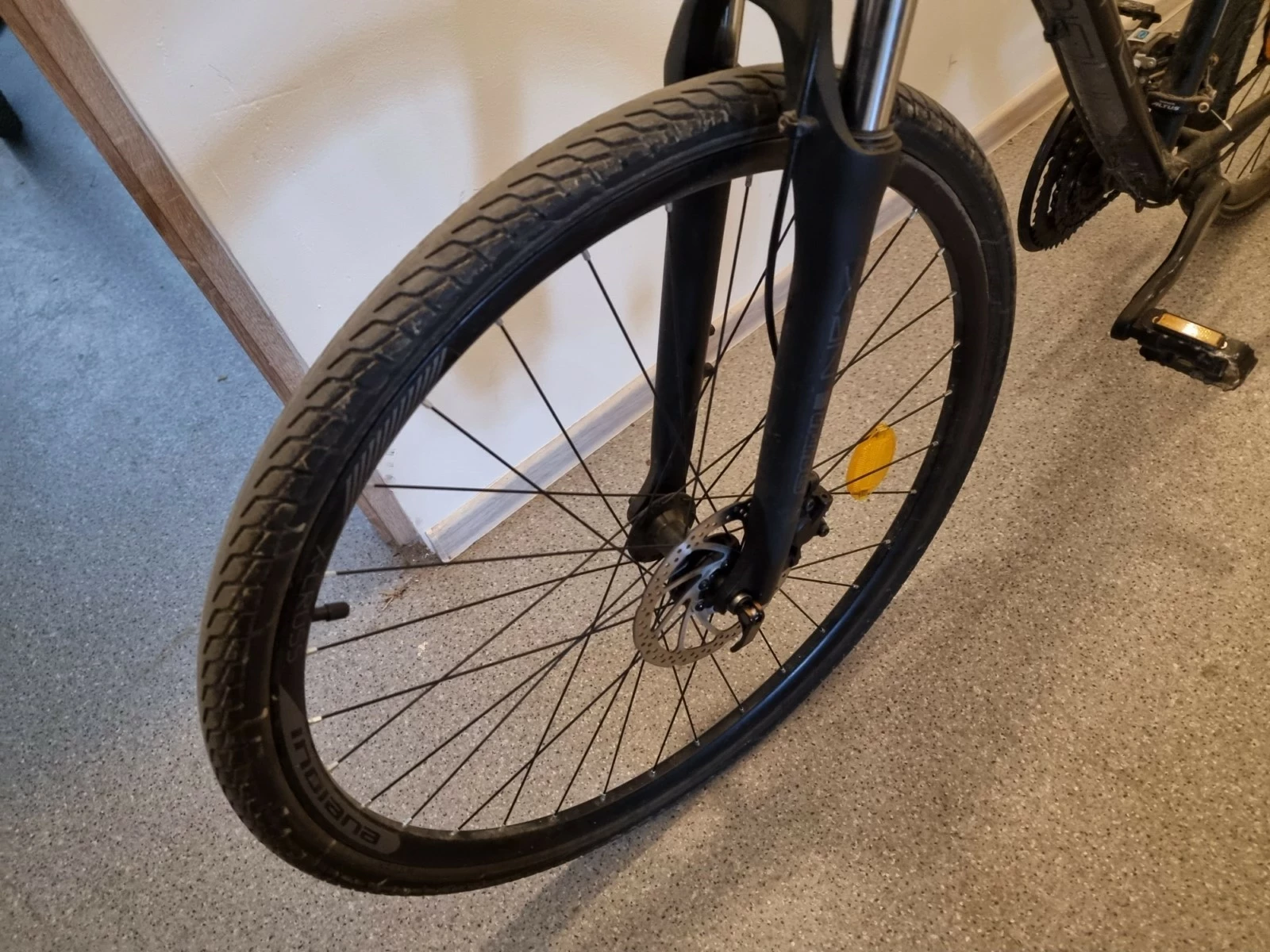 rower-crossowy-indiana-x-cross-40-28-m19-kod-producenta-x-cross-40-m19