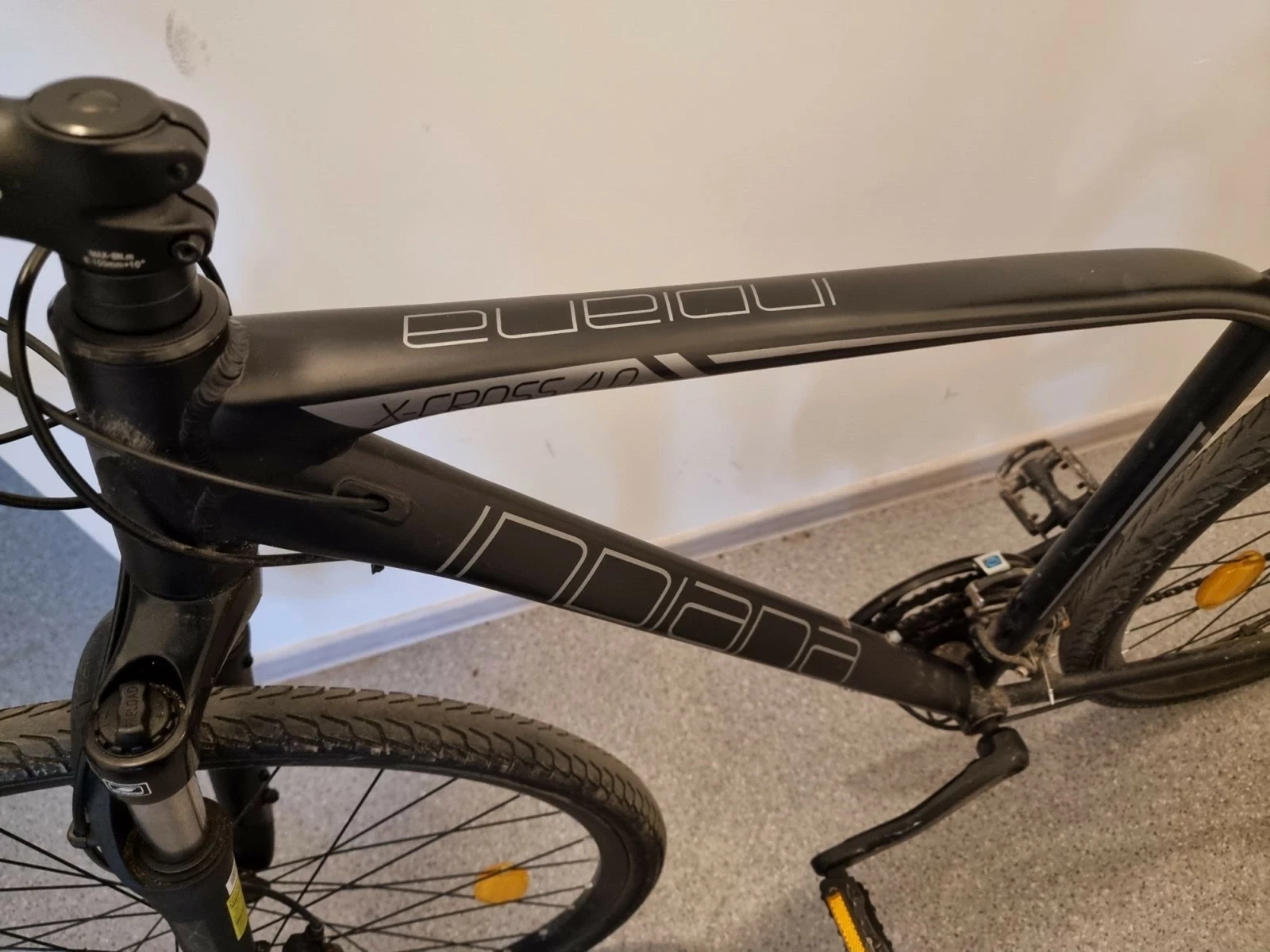 rower-crossowy-indiana-x-cross-40-28-m19-hamulce-129266-1