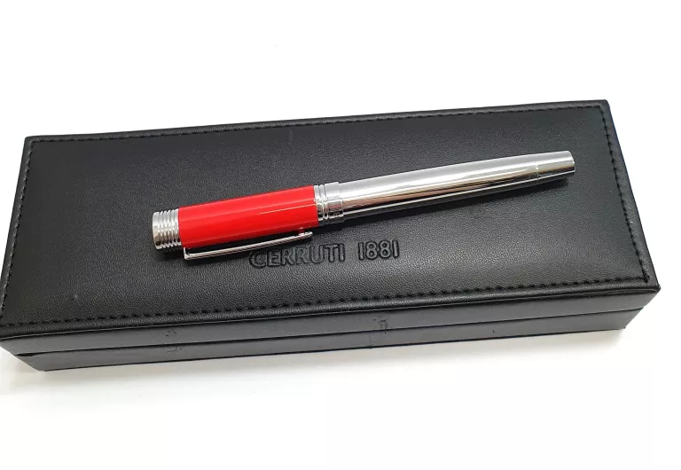 PIÓRO CERRUTI 1881 + ETUI