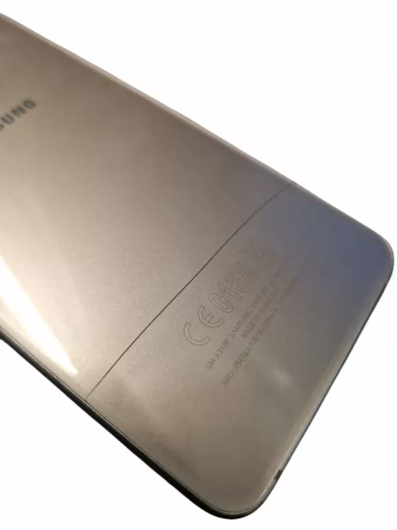TELEFON SAMSUNG GALAXY A3 1,5 GB / 16 GB OPIS!!