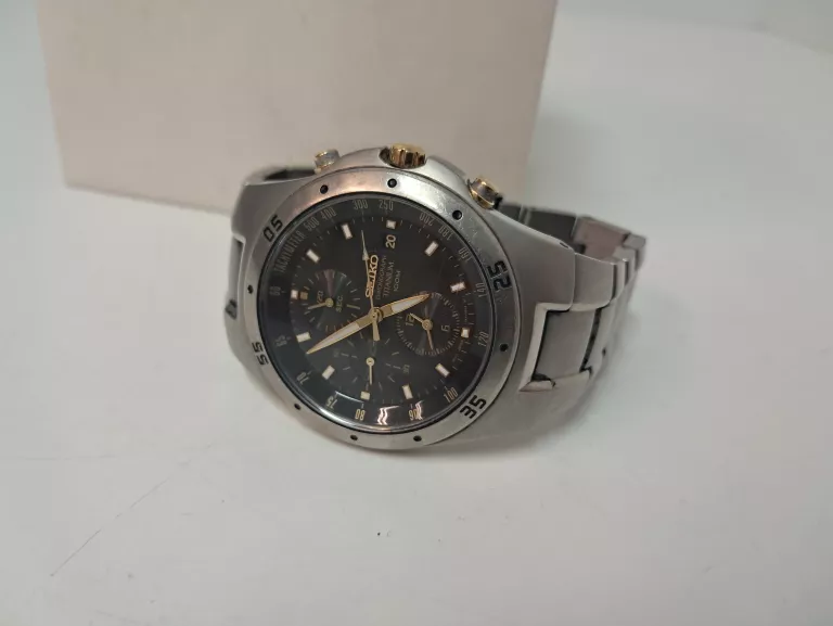 ZEGAREK SEIKO 6N0565 7T92-OED0 TITANIUM