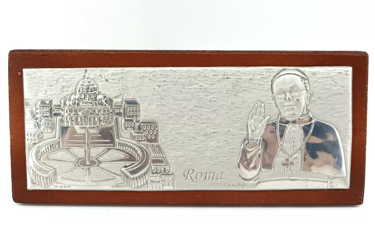 wizerunek-papieza-franciszka-w-srebrze-99999-jana-pawla-ii-1-konstantynow-mk