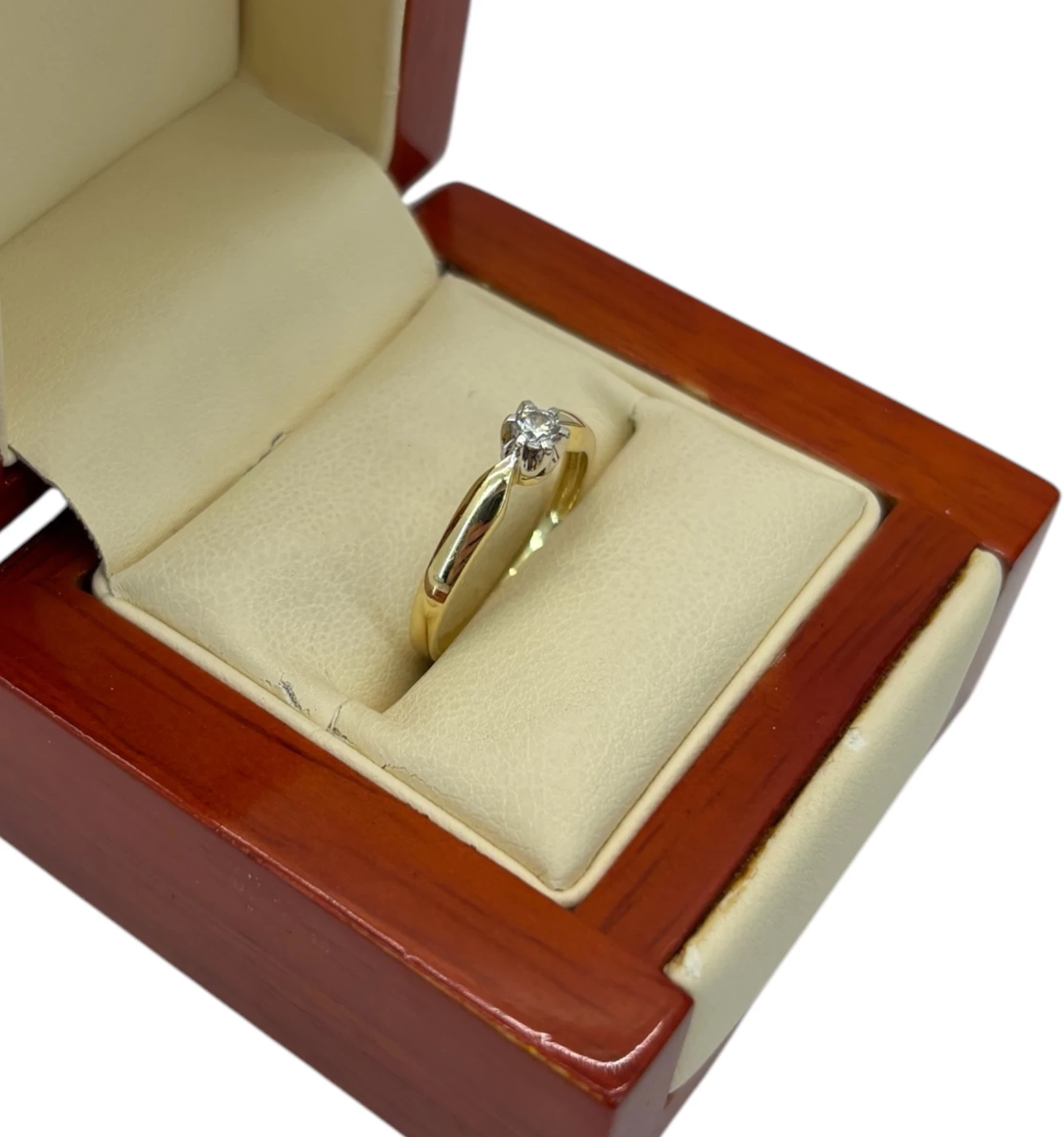 zloty-585-pierscionek-179g-r13-ean-gtin-5901050615044