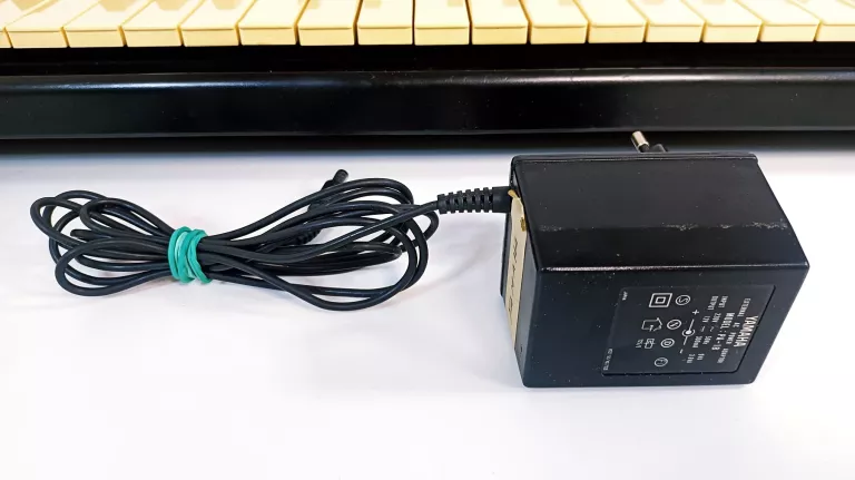 KEYBOARD YAMAHA PSR-510 / ZASILACZ / POKROWIEC