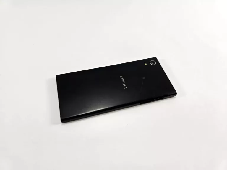 SMARTFON SONY XPERIA XA1 3 GB / 32 GB 4G (LTE) CZARNY