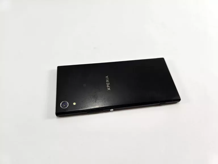 SMARTFON SONY XPERIA XA1 3 GB / 32 GB 4G (LTE) CZARNY