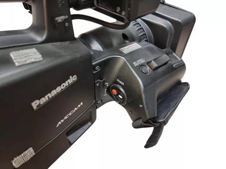 KAMERA PANASONIC AG-HMC80 KOMPLET