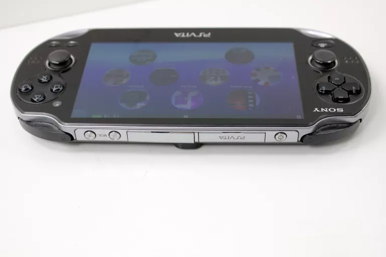 KONSOLA SONY PS VITA