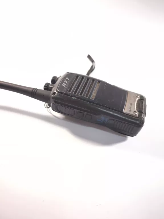 RADIOTELEFON HYT TC-620, ŁADOWARKA