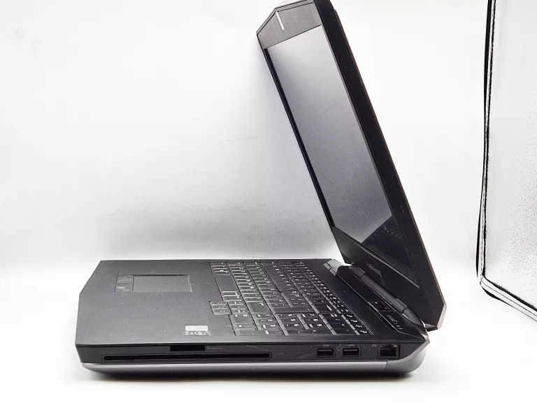LAPTOP DELL ALIENWARE 17 P18E I7 16GB GTX