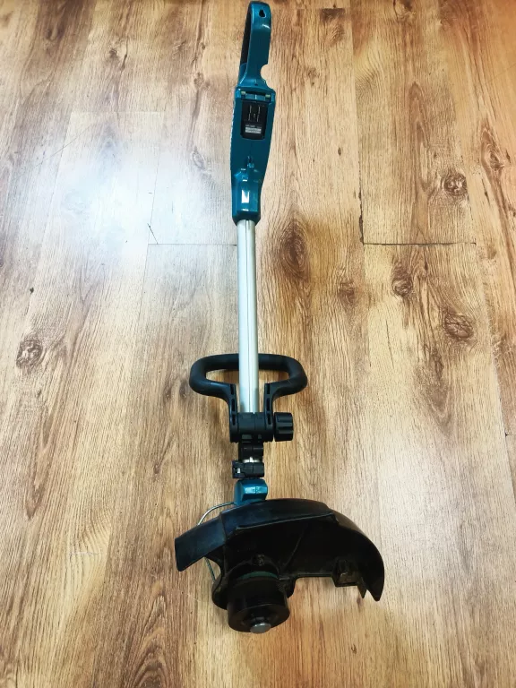 KOSA AKUMULATOROWA MAKITA UR100D BODY