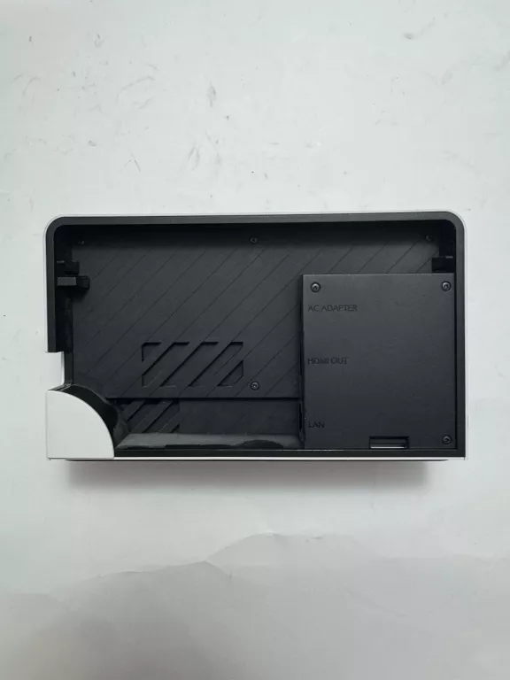 KONSOLA NINTENDO SWITCH OLED BIAŁA MODEL HAC-015 +AKCESORIA