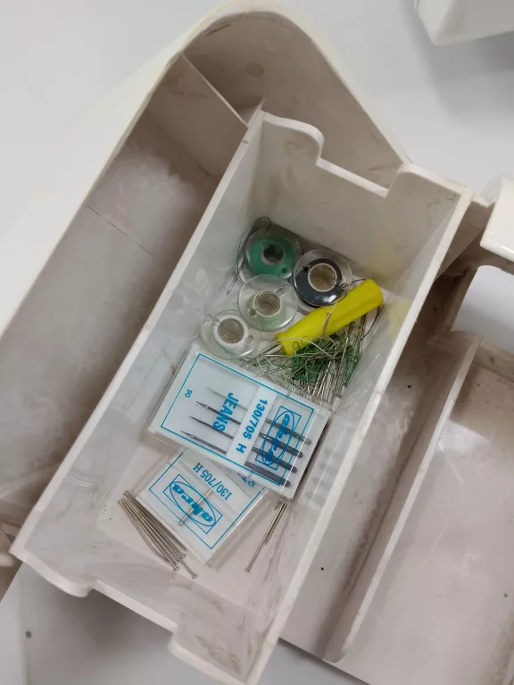 MASZYNA DO SZYCIA AEG NM 1800 PUDEŁKO