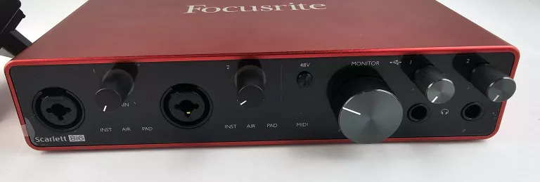 INTERFEJS AUDIO FOCUSRITE SCARLETT 8I6 3 GEN