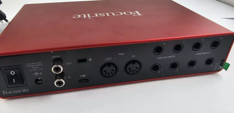INTERFEJS AUDIO FOCUSRITE SCARLETT 8I6 3 GEN