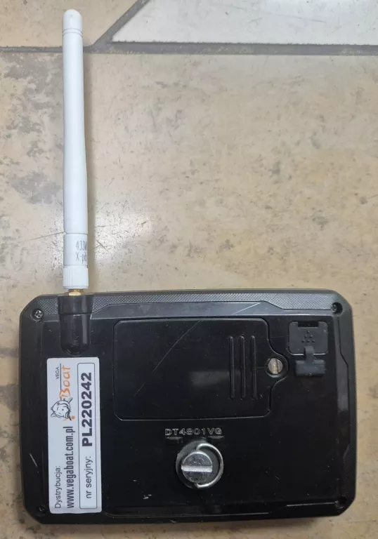ŁÓDKA ZANĘTOWA MAGNUM MINI + MONITOR ECHOSONDY TOSLON TF500 +TOSLON X-PILO