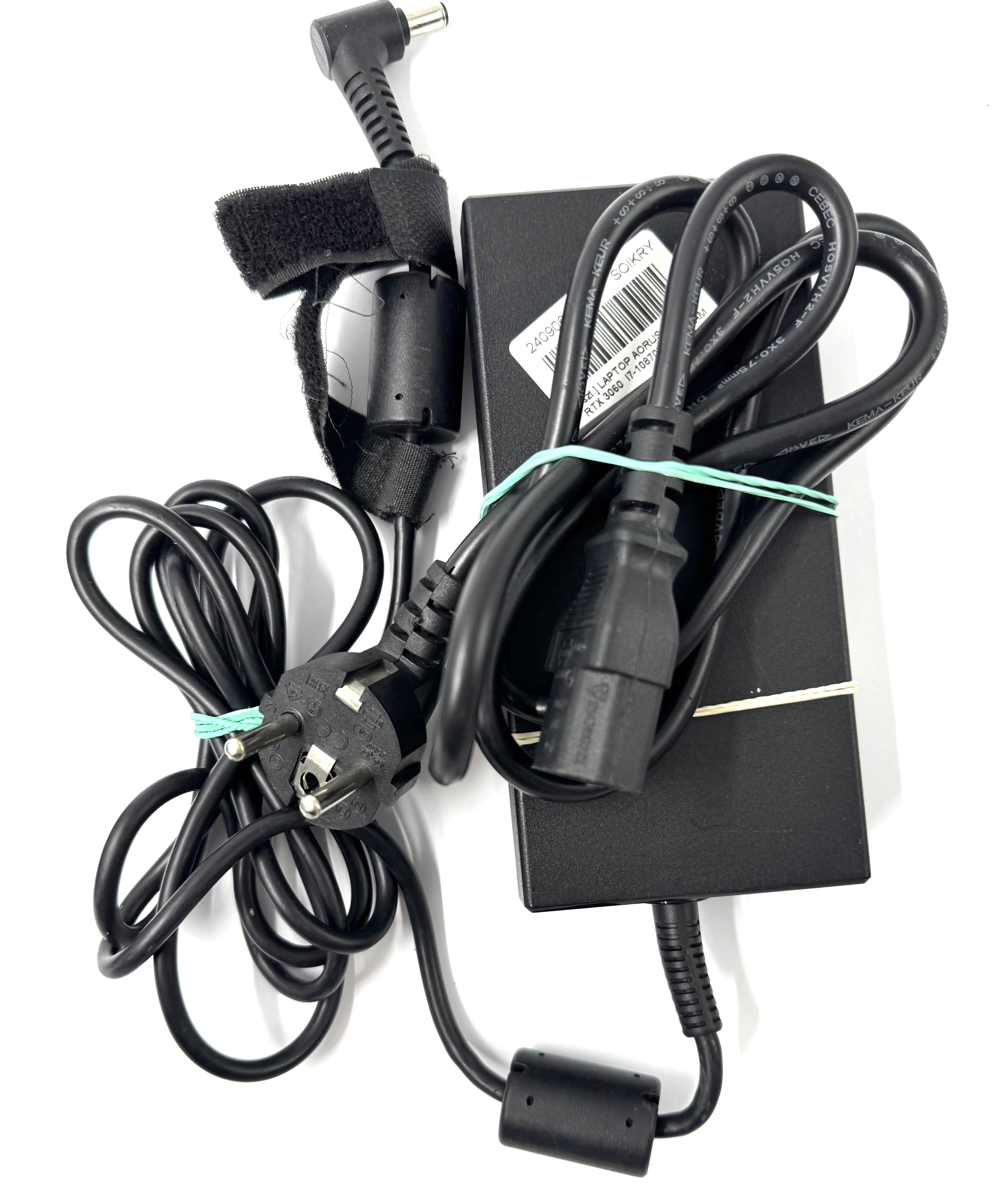 laptop-gigabyte-aorus-15p-xc-seria-procesora-4366-10