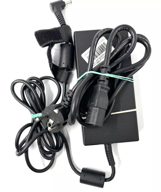 laptop-gigabyte-aorus-15p-xc-seria-procesora-4366-10