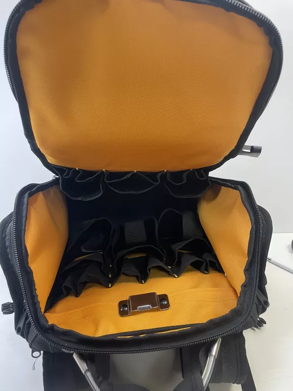 PLECAK NA PRZYRZĄDY FLUKE PACK 30 4983088 FLUKE