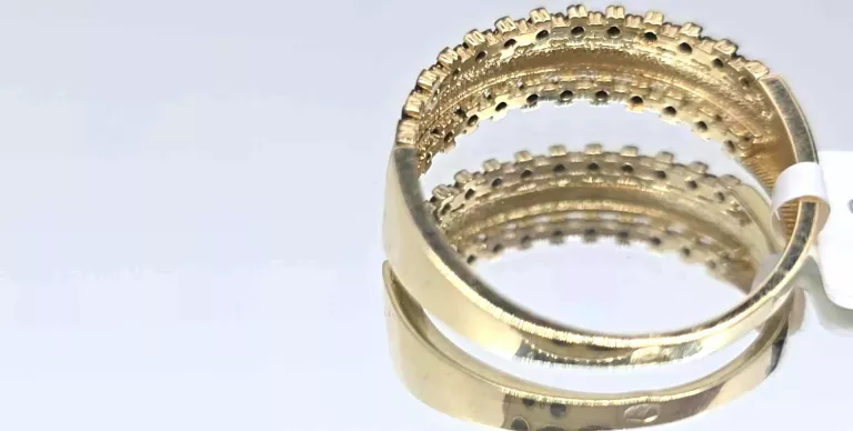 zloty-pierscionek-z-czarnymi-kamykami-rodzaj-2205-16