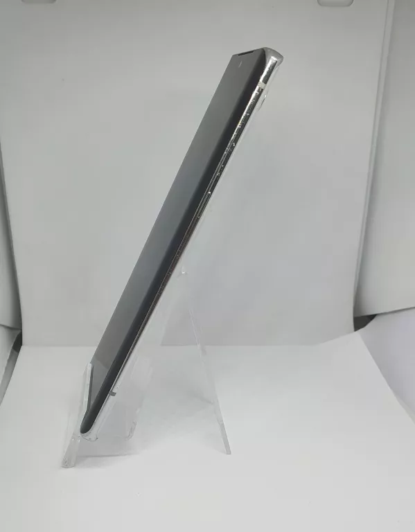 TELEFON LG VELVET