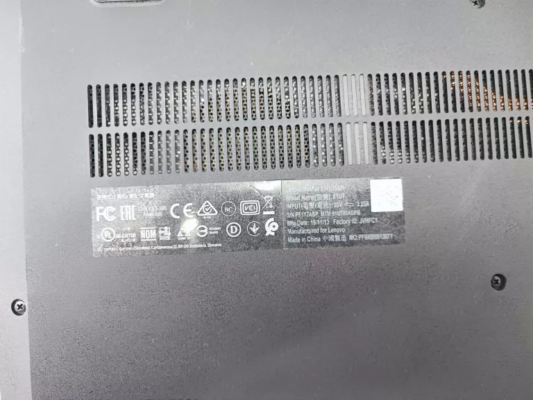 LAPTOP LENOVO IDEAPAD S145-15API 81UT