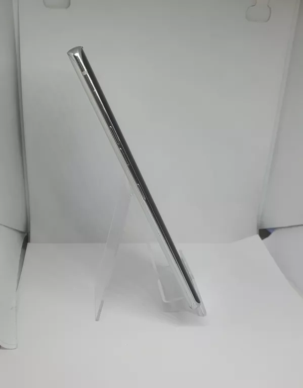 TELEFON LG VELVET
