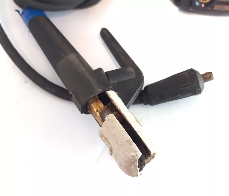SPAWARKA INWERTOROWA ELEKTRODOWA MMA TIG LIFT KEMPPI MINARC 150 230V